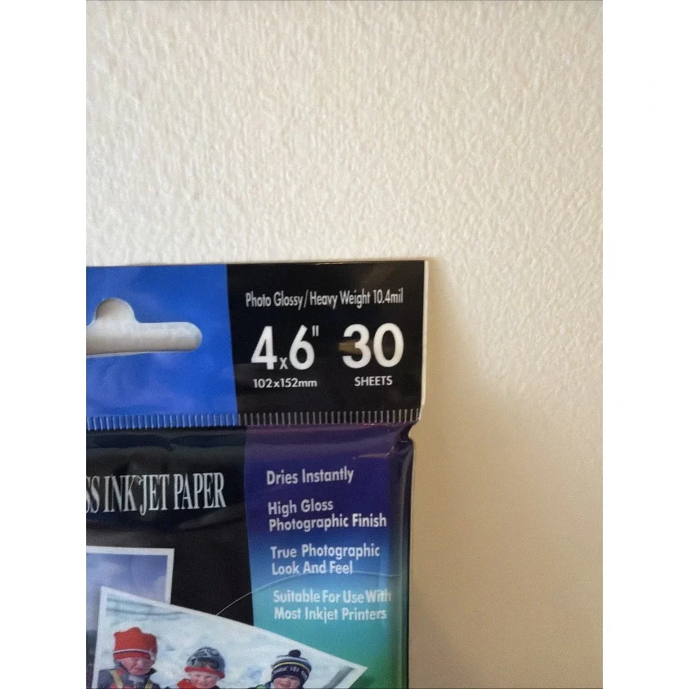 Konica QP Inkjet Photo Paper Photo Glossy 4x6 30 Sheets 10.4 mil QP30PCGH